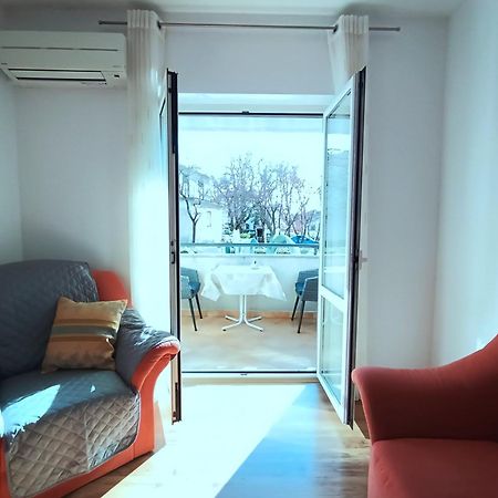 Apartments Jelovac Porec Exterior photo